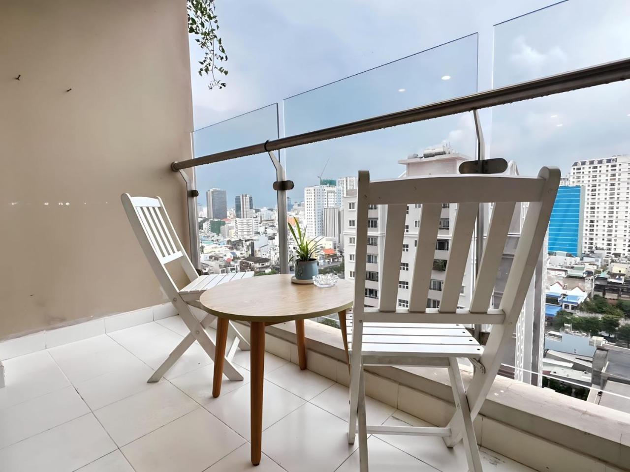Yourhomes Ho Chi Minh City Exterior photo